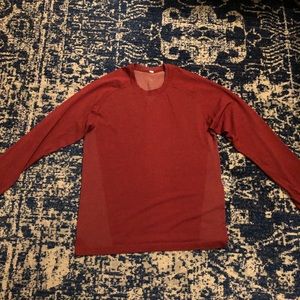 Lululemon metal vent long sleeve shirt